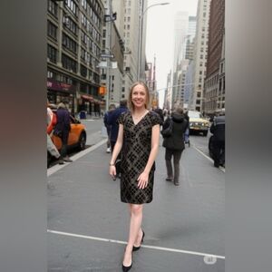 *Antonio Melani Black Diamond Print Midi/Mini Dress*